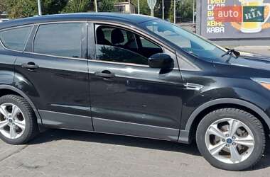 Позашляховик / Кросовер Ford Escape 2014 в 