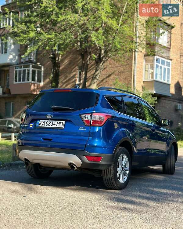 Позашляховик / Кросовер Ford Escape 2018 в Львові