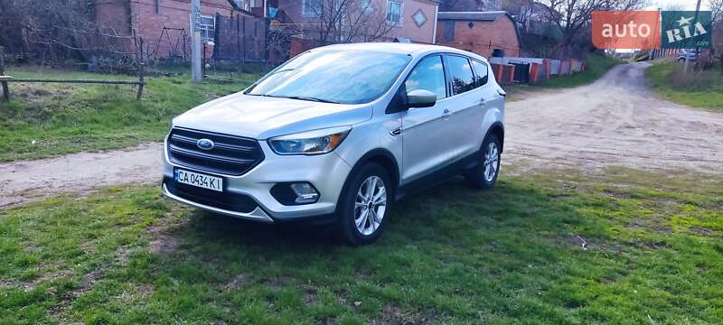 Внедорожник / Кроссовер Ford Escape 2016 в Черкассах фото 11 Внедорожник / Кроссовер Ford Escape 2016 в Черкассах