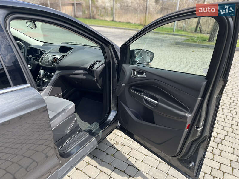 Внедорожник / Кроссовер Ford Escape 2015 в Ивано-Франковске фото 8 Внедорожник / Кроссовер Ford Escape 2015 в Ивано-Франковске