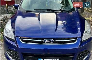 Внедорожник / Кроссовер Ford Escape 2014 в 