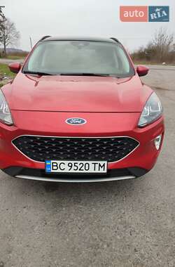 Внедорожник / Кроссовер Ford Escape 2022 в 