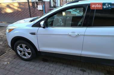Внедорожник / Кроссовер Ford Escape 2014 в 