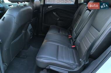 Внедорожник / Кроссовер Ford Escape 2014 в 