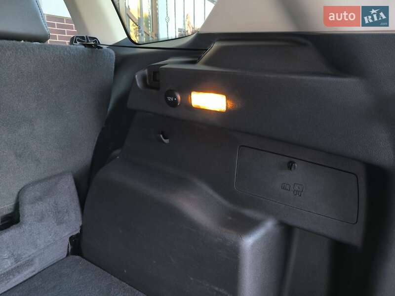 Внедорожник / Кроссовер Ford Escape 2014 в Тернополе
