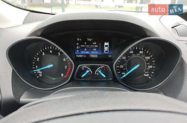 Внедорожник / Кроссовер Ford Escape 2017 в 
