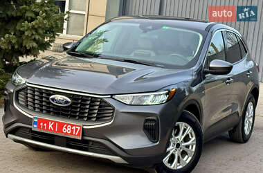 Внедорожник / Кроссовер Ford Escape 2023 в 