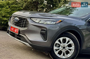 Внедорожник / Кроссовер Ford Escape 2023 в 