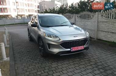 Внедорожник / Кроссовер Ford Escape 2022 в 
