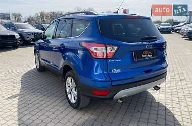 Внедорожник / Кроссовер Ford Escape 2017 в 