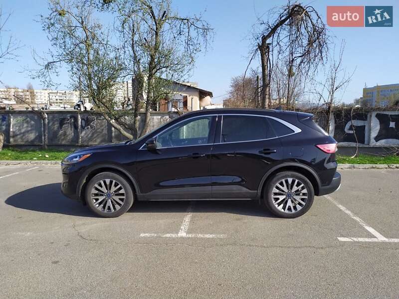 Внедорожник / Кроссовер Ford Escape 2020 в Киеве фото 75 Внедорожник / Кроссовер Ford Escape 2020 в Киеве