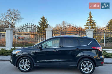 Внедорожник / Кроссовер Ford Escape 2014 в 