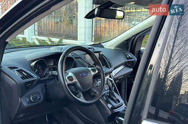 Внедорожник / Кроссовер Ford Escape 2014 в 