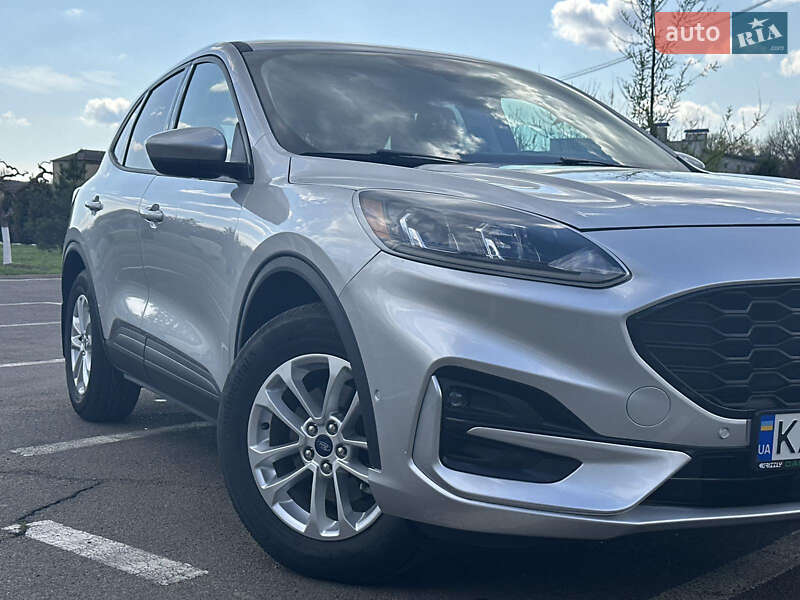 Ford Escape 2020