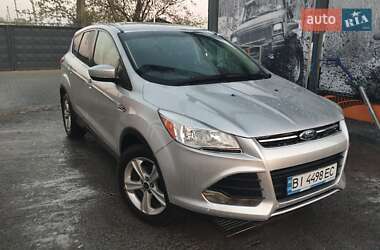 Внедорожник / Кроссовер Ford Escape 2014 в 