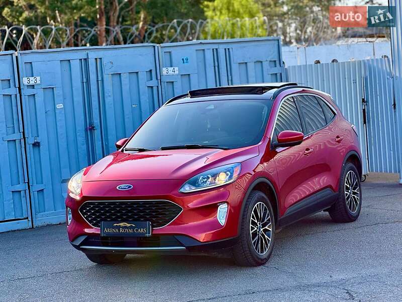 Внедорожник / Кроссовер Ford Escape 2022 в 
