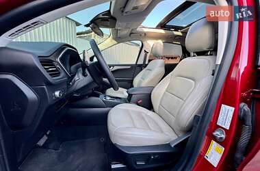 Внедорожник / Кроссовер Ford Escape 2022 в 