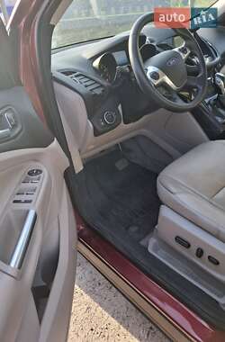Внедорожник / Кроссовер Ford Escape 2015 в Киеве
