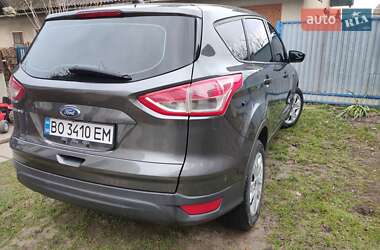 Внедорожник / Кроссовер Ford Escape 2015 в Бучаче