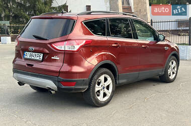 Позашляховик / Кросовер Ford Escape 2014 в 
