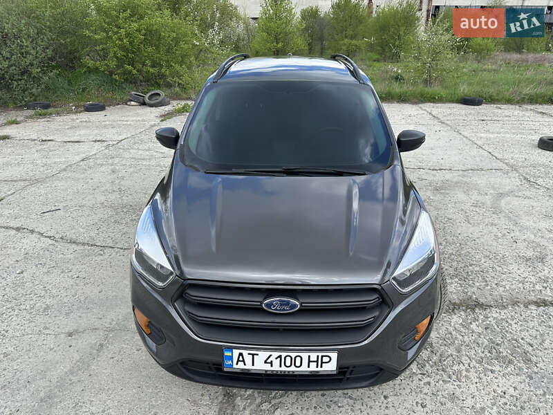 Внедорожник / Кроссовер Ford Escape 2016 в Коломые