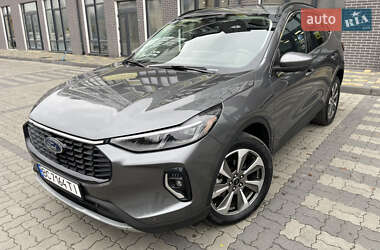Внедорожник / Кроссовер Ford Escape 2023 в 
