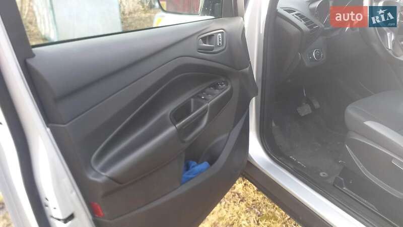Внедорожник / Кроссовер Ford Escape 2015 в Чорткове фото 9 Внедорожник / Кроссовер Ford Escape 2015 в Чорткове