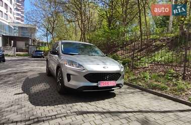 Внедорожник / Кроссовер Ford Escape 2022 в 