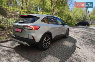 Внедорожник / Кроссовер Ford Escape 2022 в 