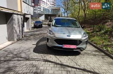Внедорожник / Кроссовер Ford Escape 2022 в 