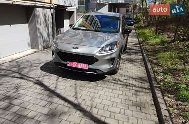 Внедорожник / Кроссовер Ford Escape 2022 в 