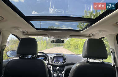 Внедорожник / Кроссовер Ford Escape 2013 в 