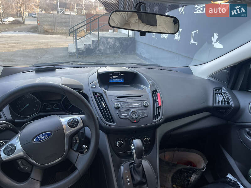 Позашляховик / Кросовер Ford Escape 2015 в Дніпрі