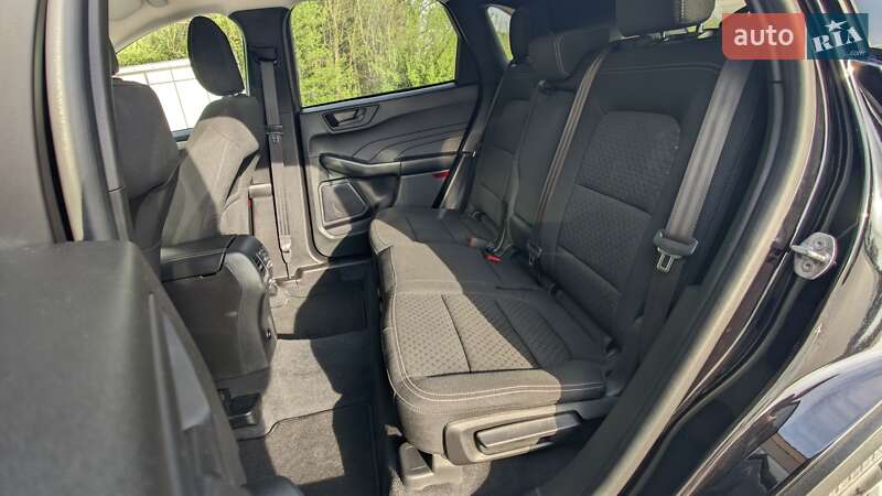 Внедорожник / Кроссовер Ford Escape 2023 в Тернополе