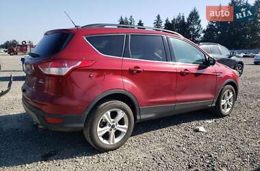 Позашляховик / Кросовер Ford Escape 2016 в 