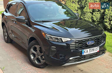 Внедорожник / Кроссовер Ford Escape 2023 в 