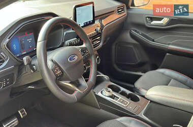 Внедорожник / Кроссовер Ford Escape 2023 в 