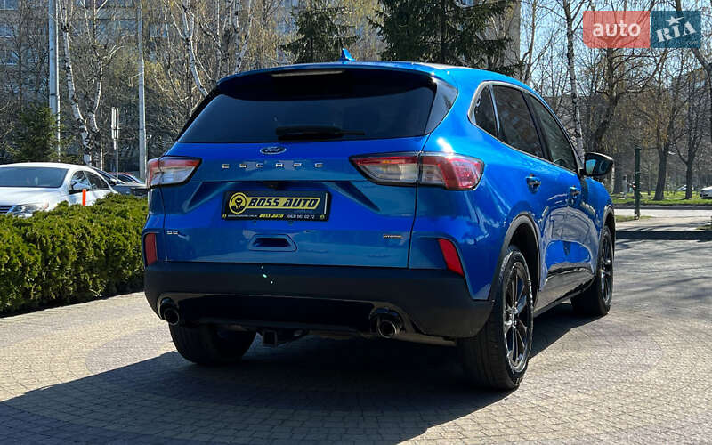 Позашляховик / Кросовер Ford Escape 2020 в Львові