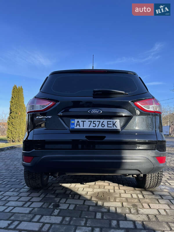 Внедорожник / Кроссовер Ford Escape 2014 в Косове