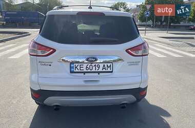 Внедорожник / Кроссовер Ford Escape 2014 в 