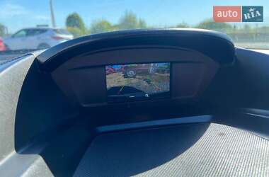 Внедорожник / Кроссовер Ford Escape 2018 в 