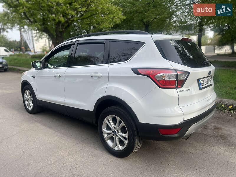 Внедорожник / Кроссовер Ford Escape 2018 в Ровно фото 5 Внедорожник / Кроссовер Ford Escape 2018 в Ровно