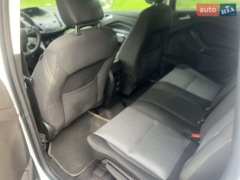 Внедорожник / Кроссовер Ford Escape 2018 в Ровно фото 9 Внедорожник / Кроссовер Ford Escape 2018 в Ровно