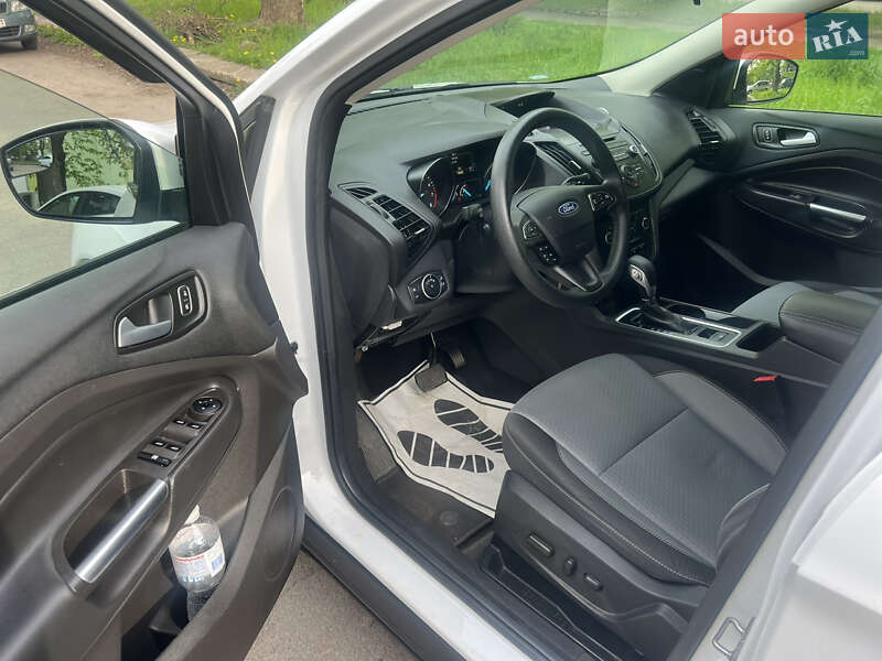 Внедорожник / Кроссовер Ford Escape 2018 в Ровно фото 11 Внедорожник / Кроссовер Ford Escape 2018 в Ровно