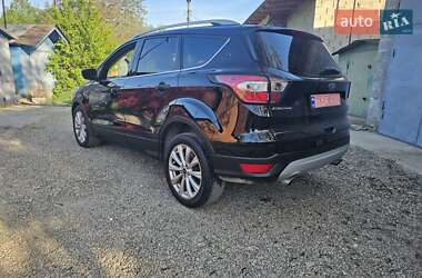Внедорожник / Кроссовер Ford Escape 2017 в Стрые
