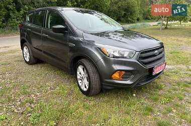 Позашляховик / Кросовер Ford Escape 2019 в 