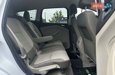 Внедорожник / Кроссовер Ford Escape 2014 в 