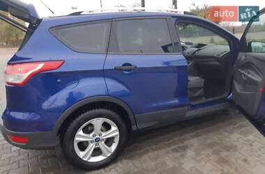 Внедорожник / Кроссовер Ford Escape 2014 в 