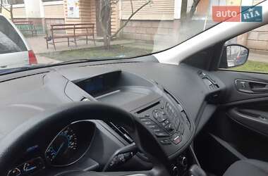 Внедорожник / Кроссовер Ford Escape 2014 в 