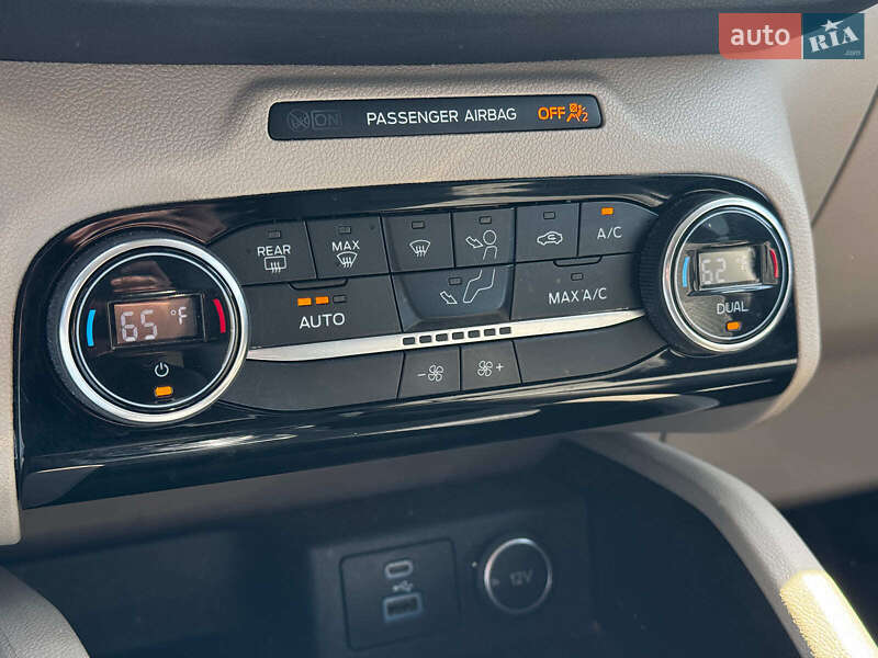 Внедорожник / Кроссовер Ford Escape 2021 в Харькове